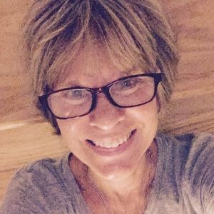 Meet your Posher, Lynne